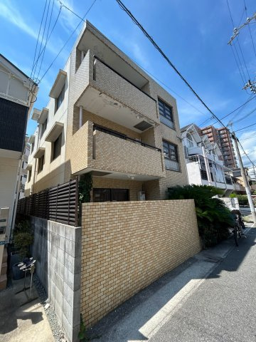 アヴェニール深江南の外観