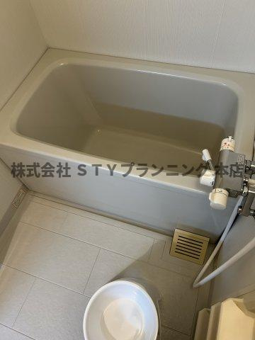 仲介手数料０円！鶴舞ガーデンコートの浴室