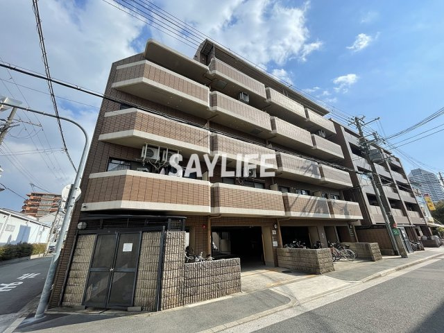 プレステージ鶴見の外観