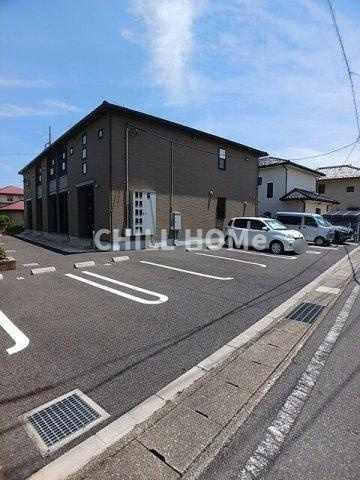 フラン　ブリーズの駐車場|当社、チルホームのHPもご覧ください(^^)/物件情報多数♪