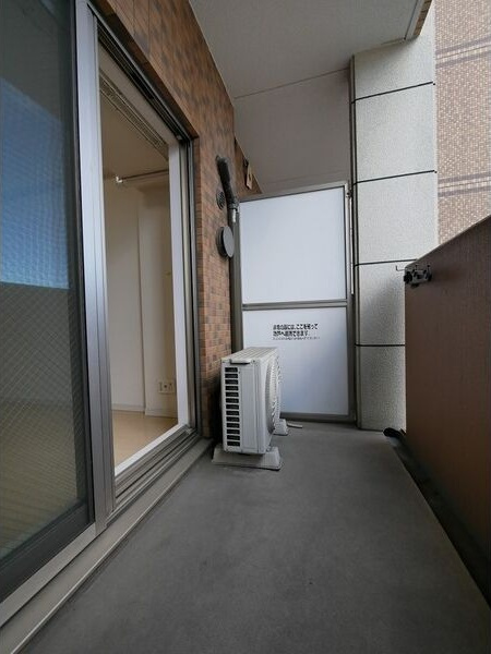 プレサンス新栄リミックスのバルコニー