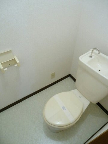 【トイレ】 | マルマンハイツ | 清潔感のあるトイレです