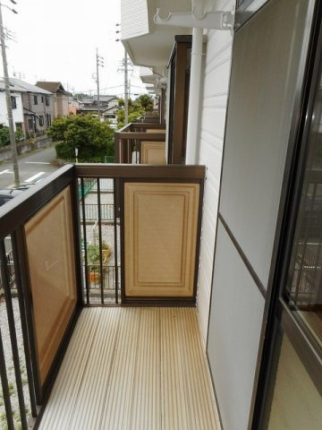【バルコニー】 | マルマンハイツ | 暖かな日差しのふりそそぐバルコニー