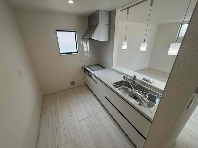 魚住町西岡新築戸建のキッチン