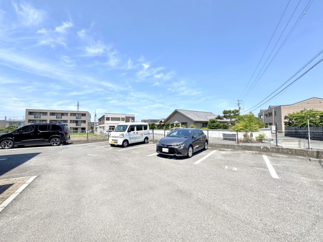フィネスノアの駐車場|駐車場