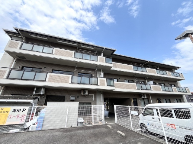 カトレアハイツ石川の外観|建物外観