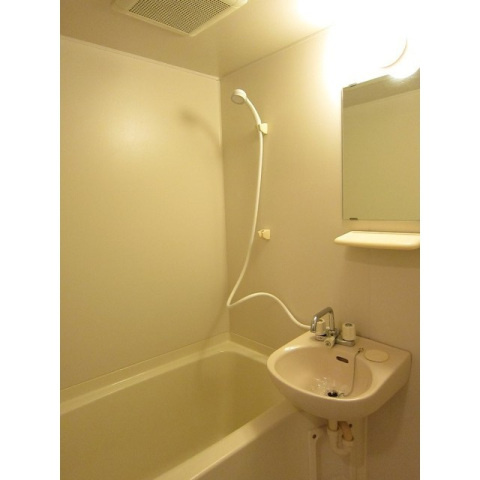 フォブール村尾の浴室|バス