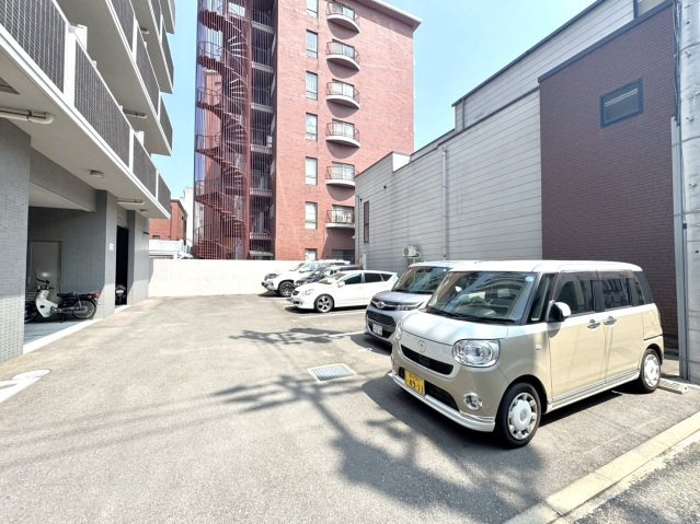 リヴェールの駐車場|駐車場