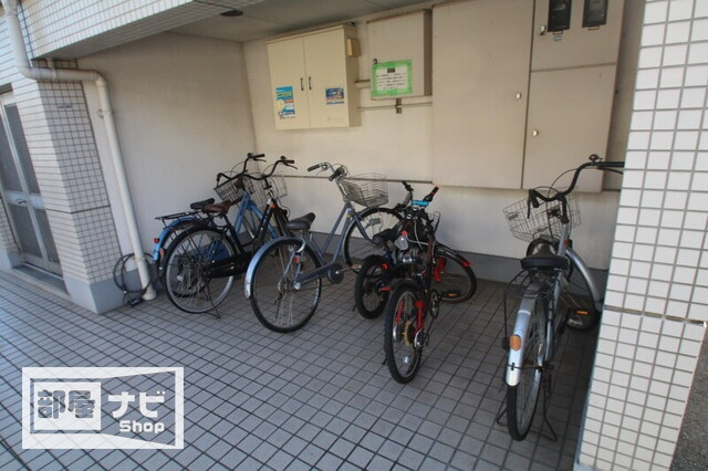 柳ハイツの駐車場|駐車場
