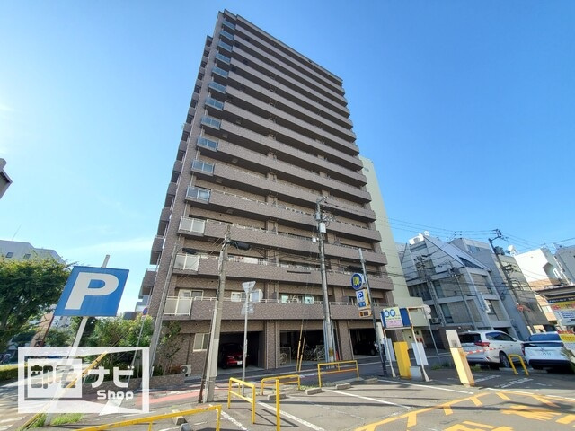 ロイヤルガーデン県庁前第２の外観|建物外観