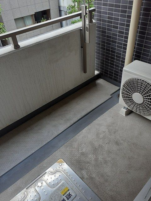 メトロポリタンコート日本橋のバルコニー