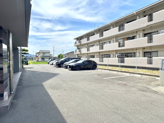 アルファステイツ木太Ⅲの駐車場|駐車場