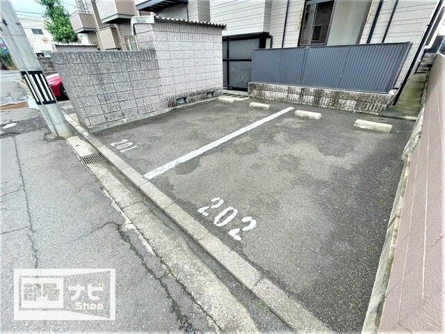 サングランディーＳの駐車場|駐車場