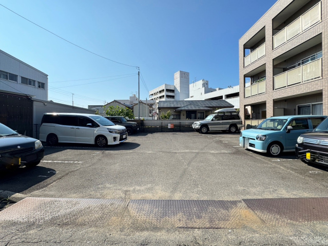 フィネス松島の駐車場|駐車場