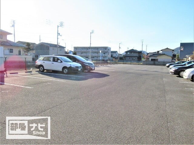 スカール松縄の駐車場|駐車場
