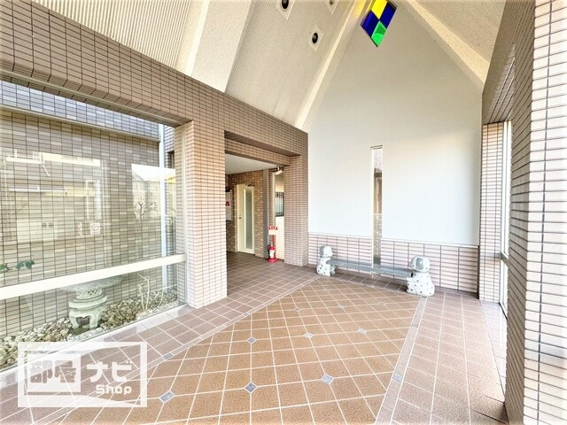 スカール松縄のエントランス|エントランス