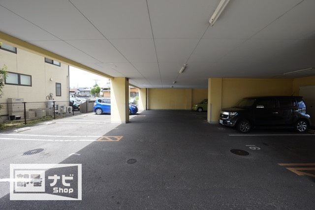 なかよしマンション林町の駐車場|駐車場