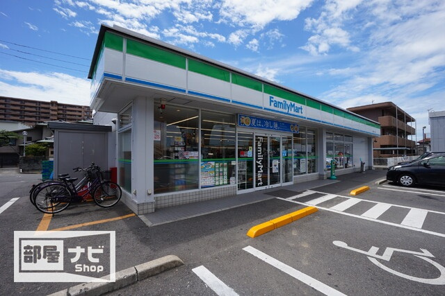 フォブール吉峰Ａ|コンビニ