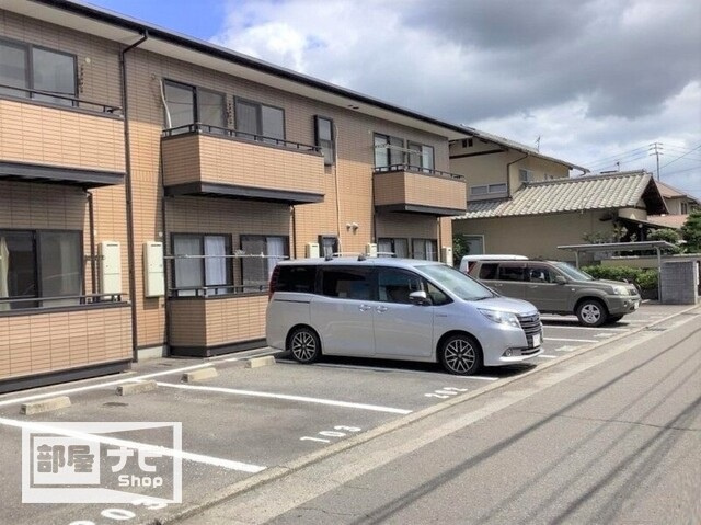 フォブール由良の駐車場|駐車場