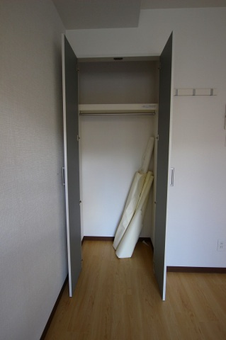 ヴェルドミール小阪の収納