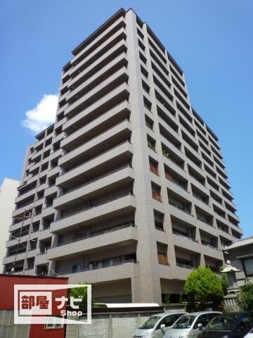 ロイヤルガーデン栗林公園前の外観|建物外観