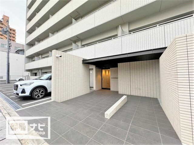 ルスト栗林町のエントランス|エントランス