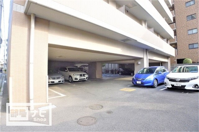アルファレガロ栗林の駐車場|駐車場