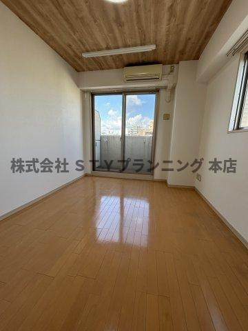 仲介手数料０円！リヴシティ今池の居間・リビング
