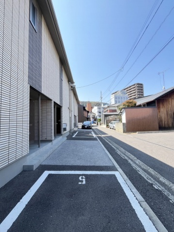 ベルリード栗林Ａの駐車場|駐車場