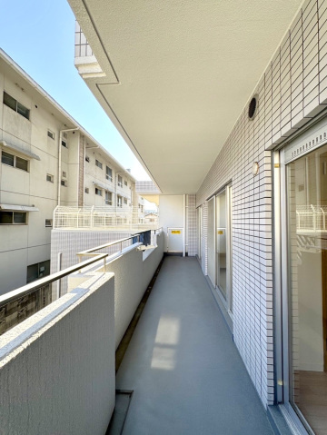サーパス浜ノ町Ⅱのバルコニー|バルコニー