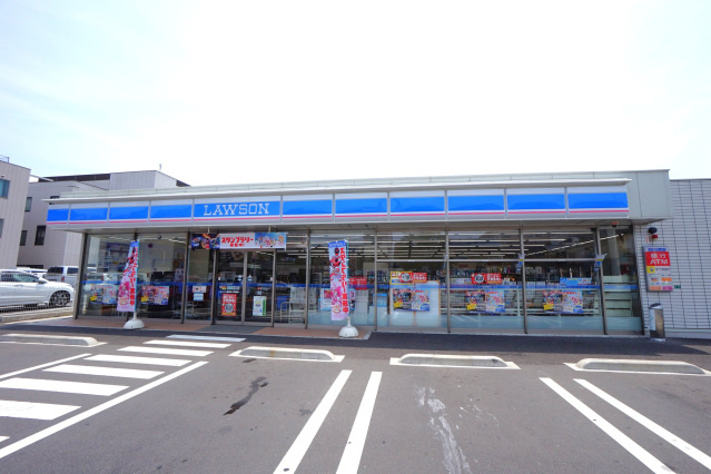 アルファスマート高松駅西Ⅱ|コンビニ