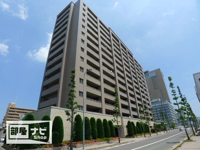 サーパス高松駅前フレシアサンポートの外観|建物外観