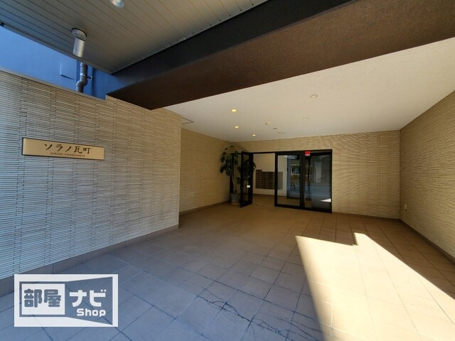 ソラノ瓦町のエントランス|エントランス
