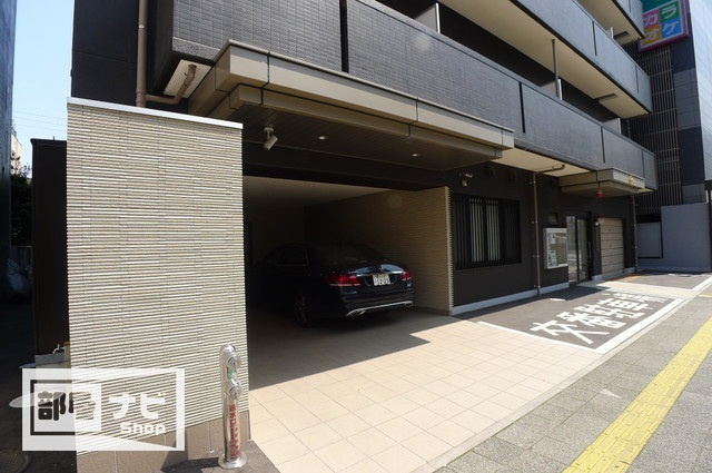 ソラノ瓦町の駐車場|駐車場