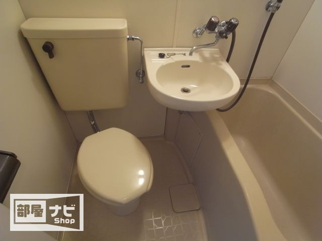第７八十川ビルの浴室|バス