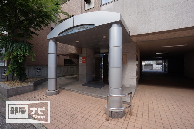 アルカディア西内町のエントランス|エントランス