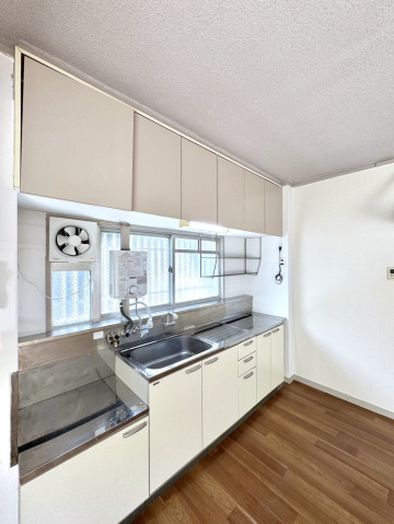 労住協第14ビル西宝町マンションのキッチン|キッチン