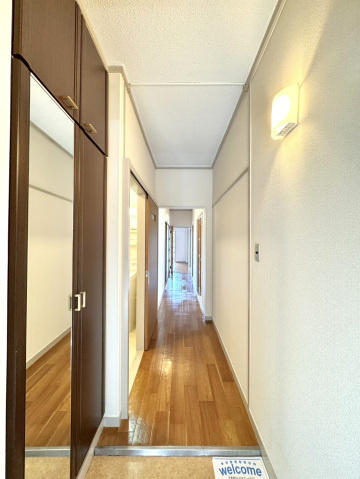 労住協第14ビル西宝町マンションの玄関|玄関