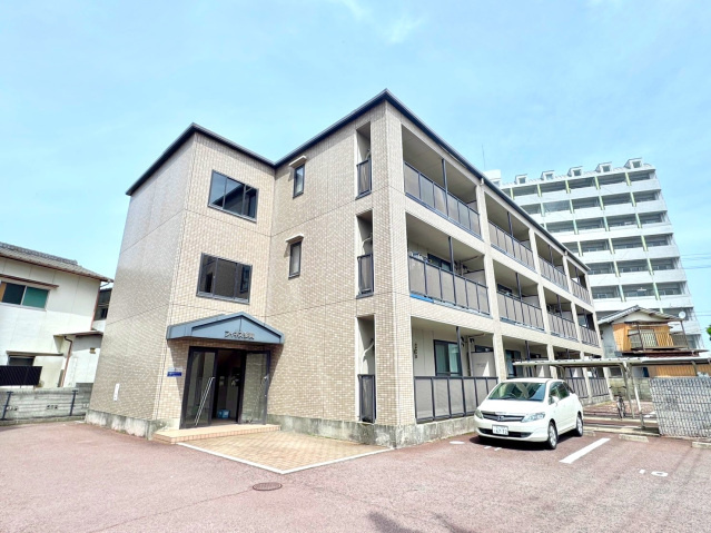 フィネス多賀の外観|建物外観