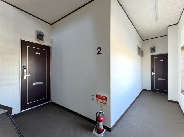 宮脇第１５マンションのエントランス|エントランス