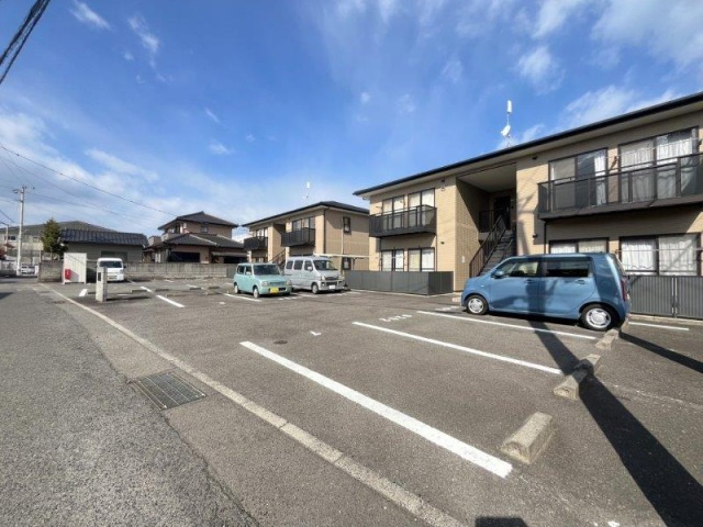 フォブール鶴見Ｂの駐車場|駐車場