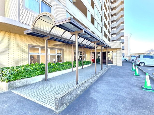 アイランドコート郷東町のエントランス|エントランス