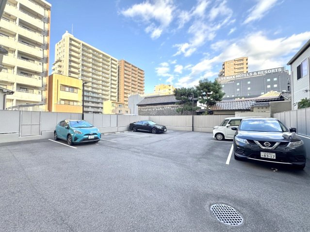 ル・マレＮｉｓｈｉｋｉｍａｃｈｉの駐車場|駐車場