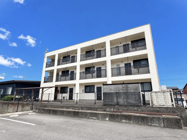 フィネス香西の外観|建物外観
