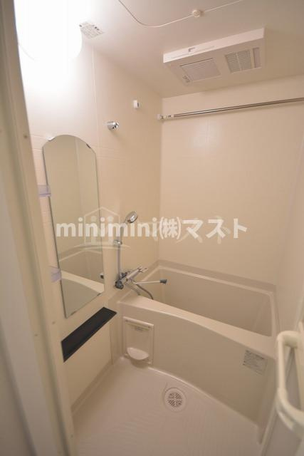スプランディッド難波元町DUEの浴室