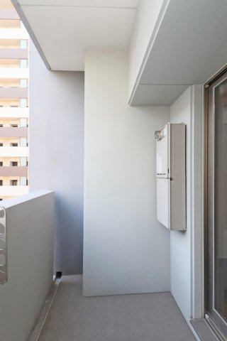 サヴォイグランデウォーターサイド　8階のバルコニー|別号室のものです。現状優先になります。