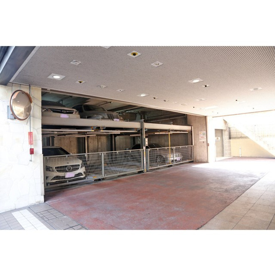 【駐車場】グランカーサ　新宿御苑