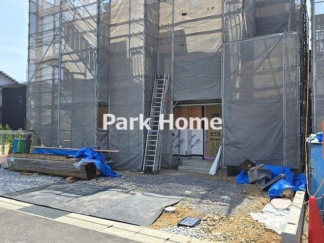高知市鴨部 -3期2棟2- 新築戸建ての駐車場|2026.8月：建築中