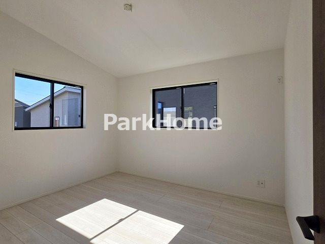 高知市鴨部 -3期2棟2- 新築戸建ての洋室|２F:7洋室＋WIC
