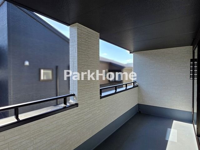 高知市鴨部 -3期2棟2- 新築戸建てのバルコニー